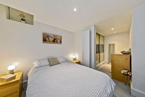 Bedroom- click for photo gallery